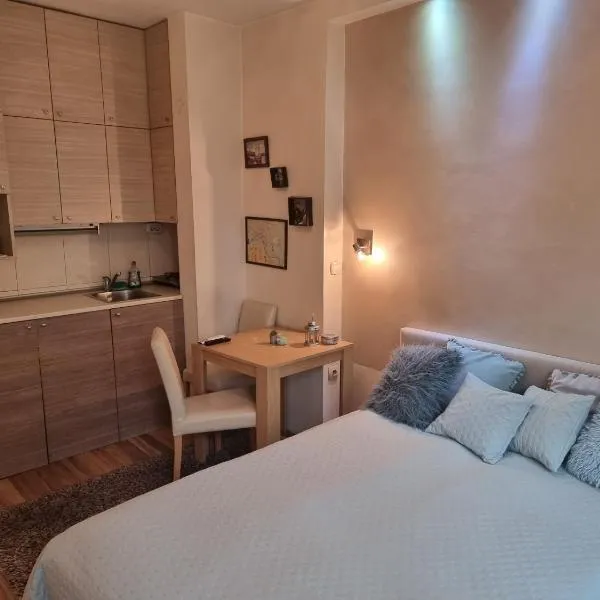 Apartment Bombonjera, viešbutis mieste Užicė