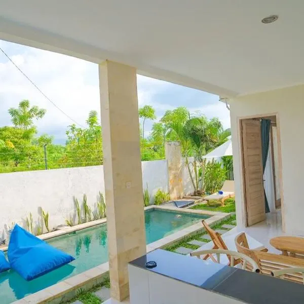 Nate's Villa - 2 Bedroom Villa Private Pool near Lovina Bali, hotel v destinaci Banjar