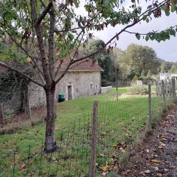 Badger Cottage, hotel v destinácii Salagnac