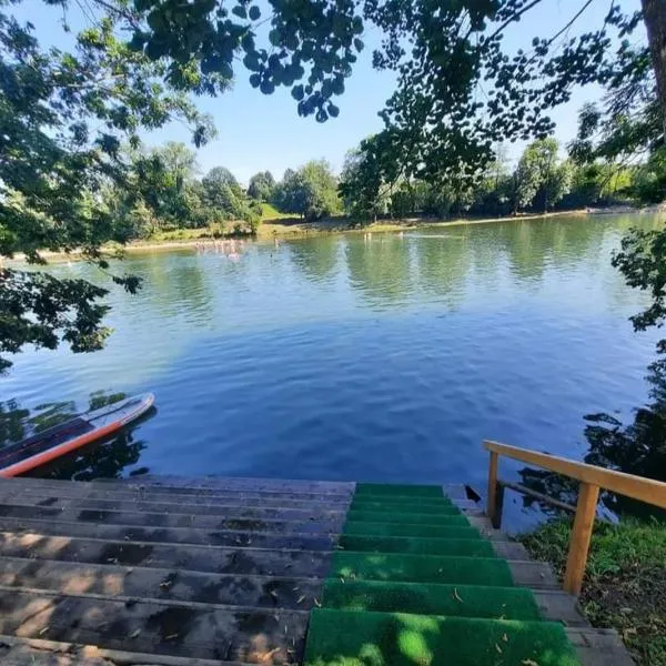 SUN RIVER KOLPA Zala, hotel in Adlešiči