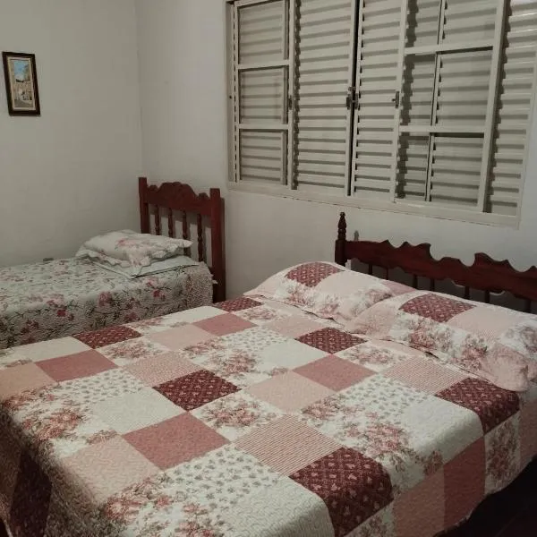 Apartamento do Sr Luiz e dona cida, hotel in Lambari