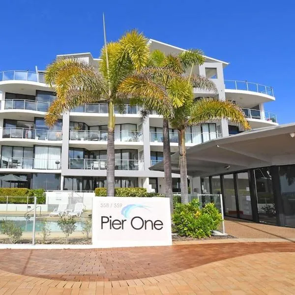Luxurious Beachfront Apartment, hotell i Fraser Island