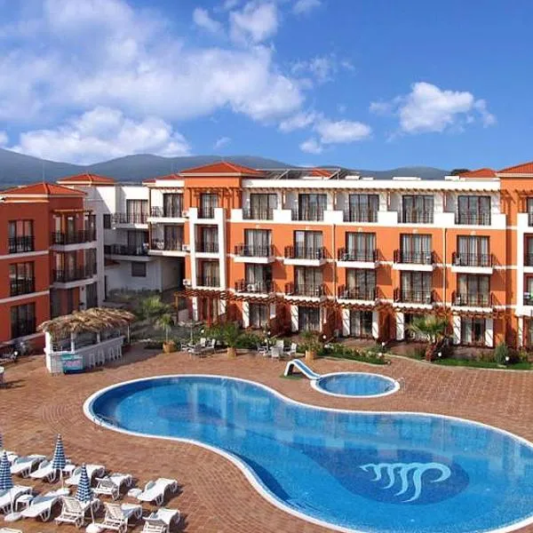 Hotel Paradise Garden, хотел в Черноморец