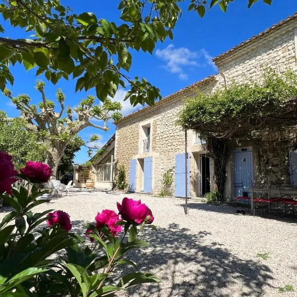 Mas de l'Estiou, hôtel à Monteux