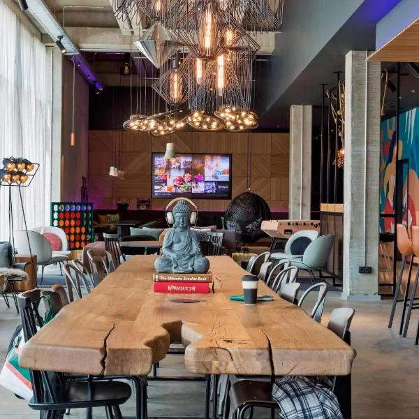 Moxy Copenhagen Sydhavnen, готель у місті Ґлоструп