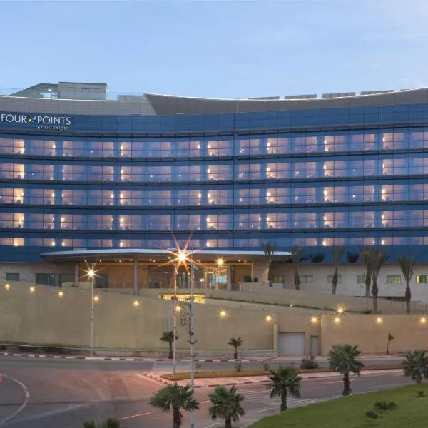 Four Points by Sheraton Oran: Vahran şehrinde bir otel