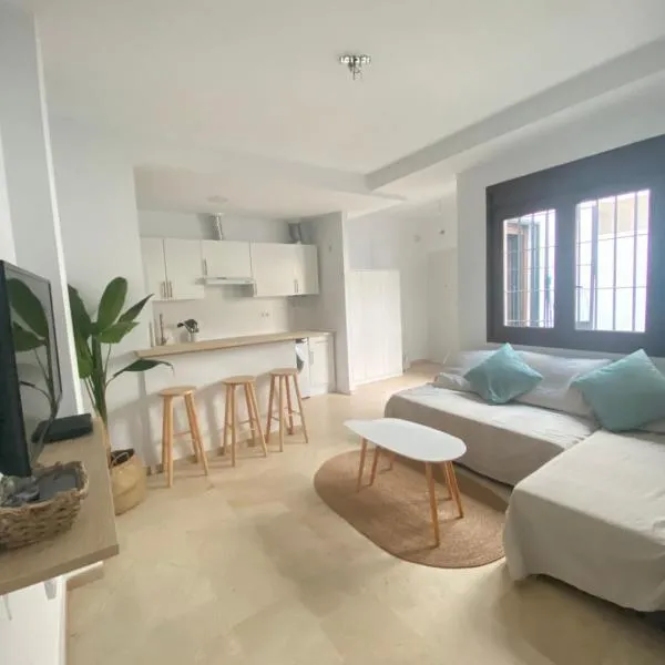 Villa Tropical a 2 minutos del Faro de Chipiona, khách sạn ở Chipiona
