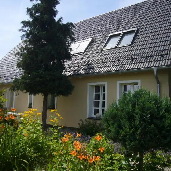 Ferienwohnung im Neubauernweg 3, hotel a Hoppegarten