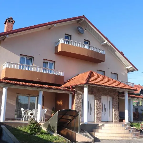 Apartman NAOMI, hotel in Zagreb