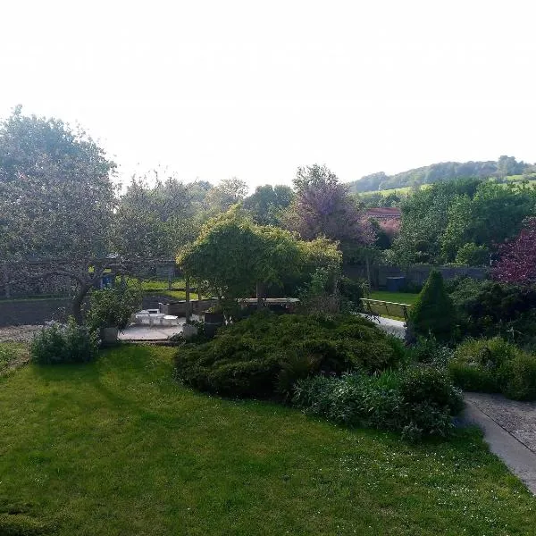 Chez Nanou, hotel in Bailleul-sur-Thérain