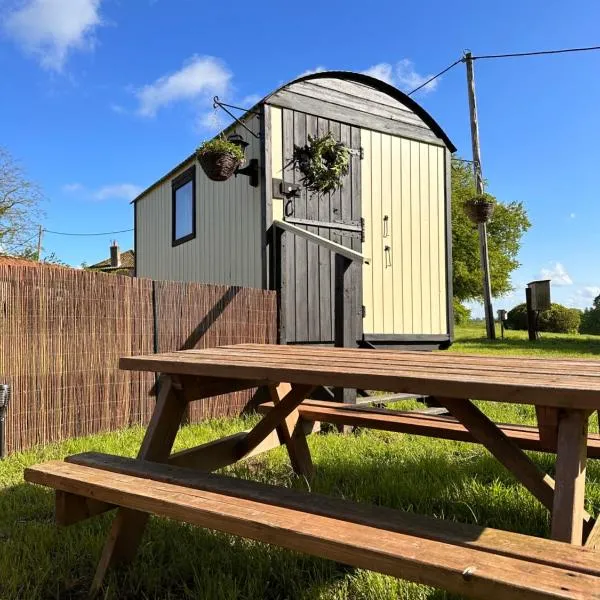 The Hideaway, hotel in Fakenham