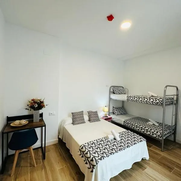 HOSTEL COSTA-LUZ Béjar 28-30, hotel v destinaci Huelva