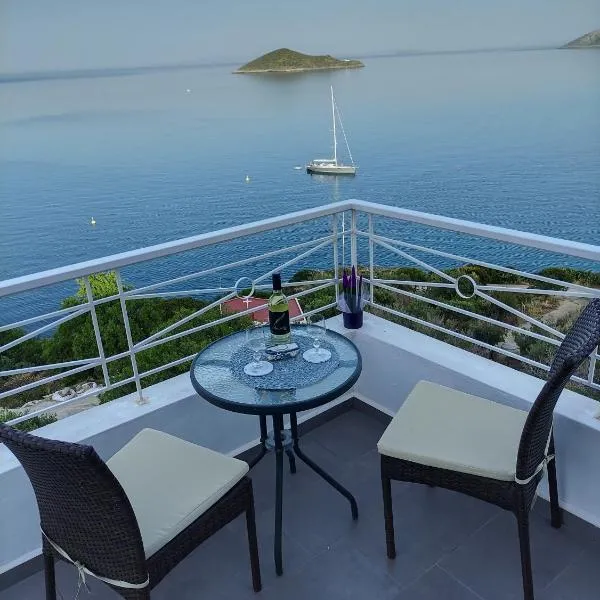 Infinity Blue Suite, viešbutis mieste Panteli