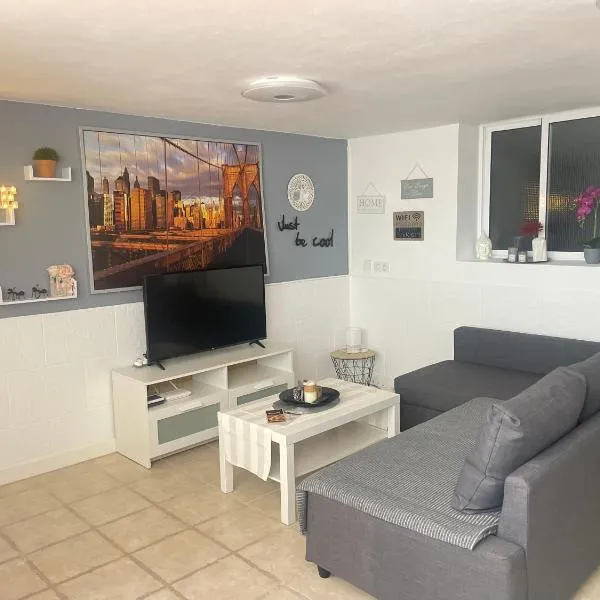 Apartamento a tan solo 2 minutos de la playa, hotel em Puerto del Rosario