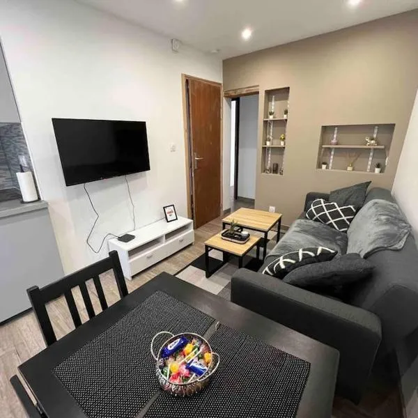 Beau T3 à Arcueil à 3 min RER B « Laplace », hotel em Arcueil