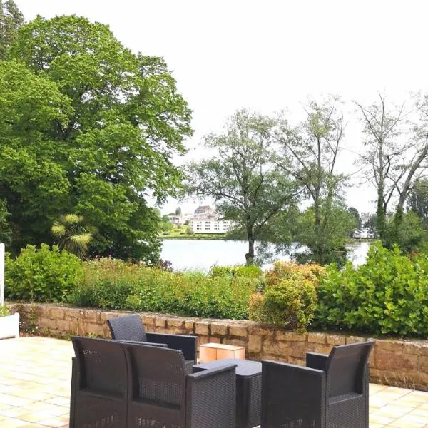 Emplacement exceptionnel / Vue Etang de Vannes, hotel v destinácii Vannes
