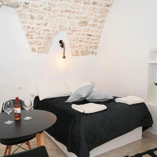 CASA FLAMI' 4, hotel v destinaci Ostuni