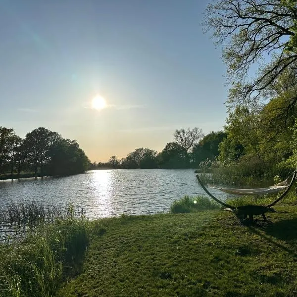 Villa Schuwardt auf Nordend, hotel en Rathenow