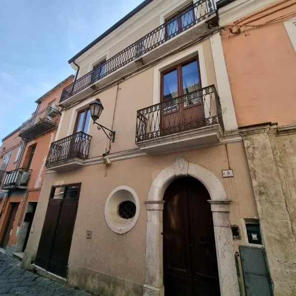 Hostaria Zerø HR, hotel v destinácii Castello del Matese