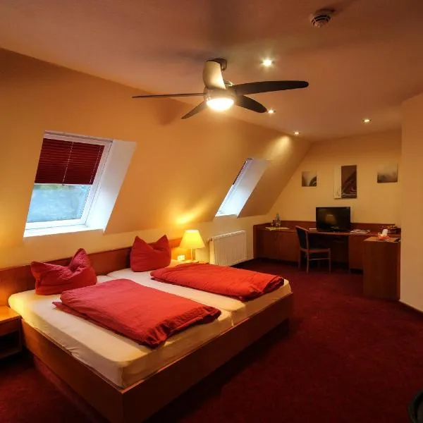 Landhaus Eden 3 Sterne Superior, hotel v destinaci Soltau