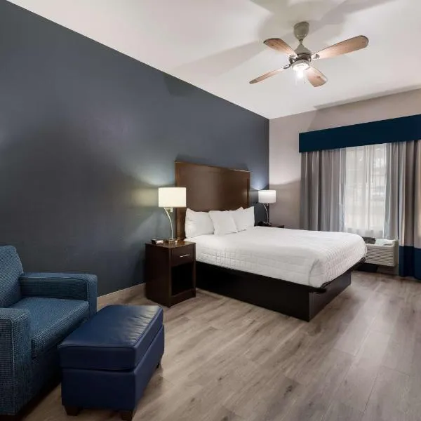Best Western Plus Lake Dallas Inn & Suites, hotel a Lake Dallas
