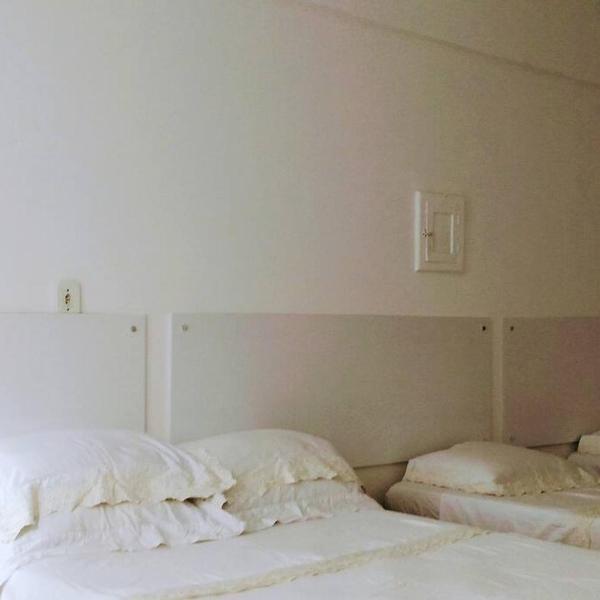 APARTAMENTO COPACABANA saleta, quarto grande com ar cond wi-fi a 2 qds da praia - Foto 4