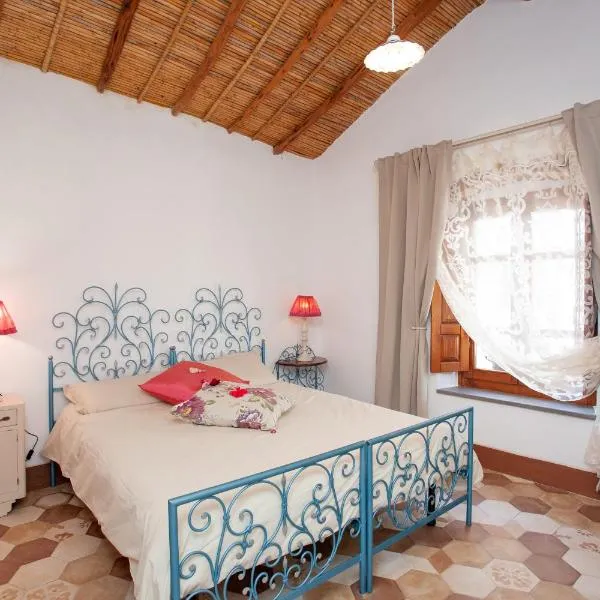 Domo Bangone, hotell sihtkohas Orosei