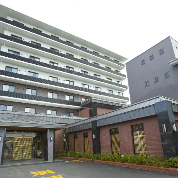 Fukuchiyama Sun Hotel, hotel di Tamba