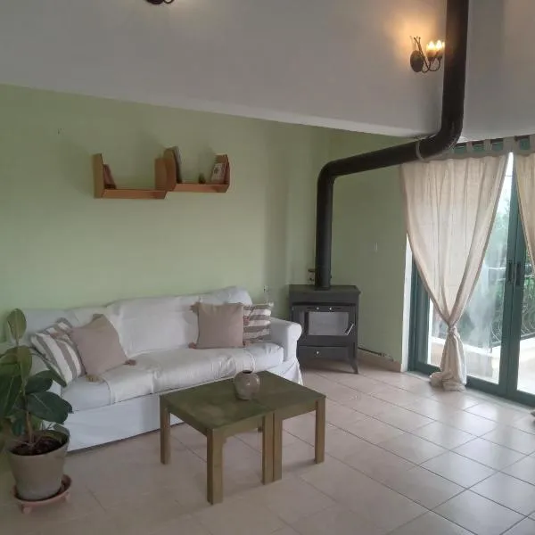 The White Rabbit Guesthouse Eco-Lodge "Cosy Apartment", hotel v destinácii Psakoudia
