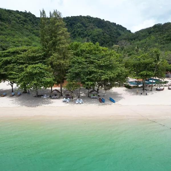 Cruiser Island By Swiss-Belhotel, hotel em Ko Lone