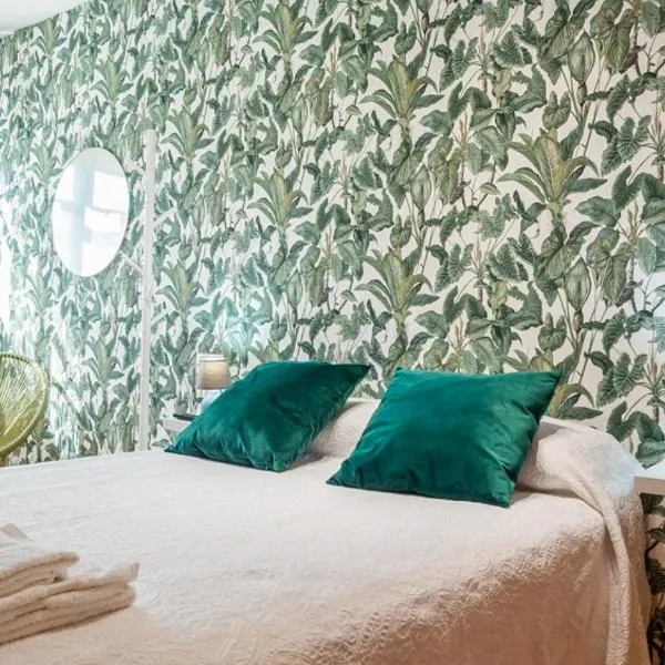 Apartamento Irene céntrico con Wifi y parking coche tamaño medio Cangas de Onís, hotel v destinaci Cangas de Onís