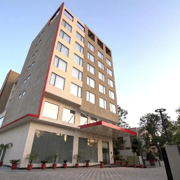 7 Apple Hotel Pratap Nagar, Jaipur, hôtel à Renwāl