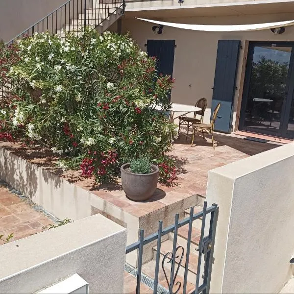l-Ostalet, hotel in Bages