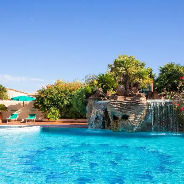 Hotel Maria Rosaria, מלון באורוסיי