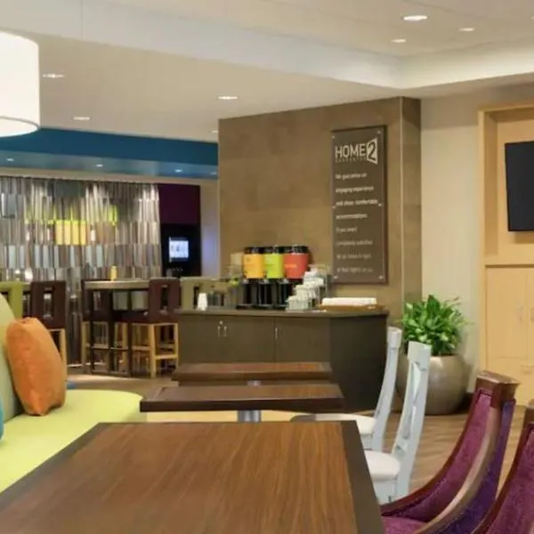 Home2 Suites By Hilton Pensacola Airport Medical Center, hotel u gradu Goulding