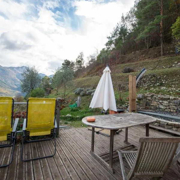 Eco Chalet avec Grande Terrasse, hôtel à Sospel