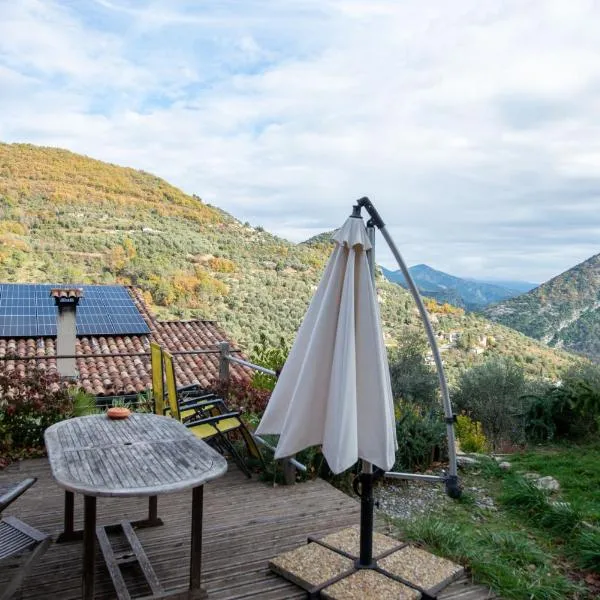 Eco Chalet avec Grande Terrasse、ソスペルのホテル