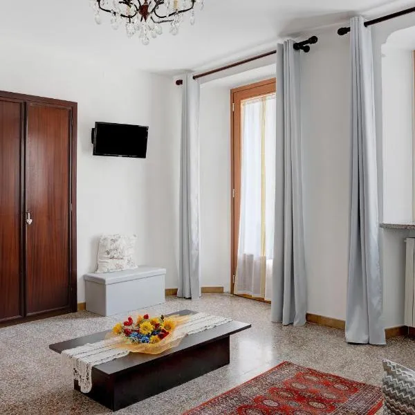 Pin e cele, hotel v destinácii Dronero