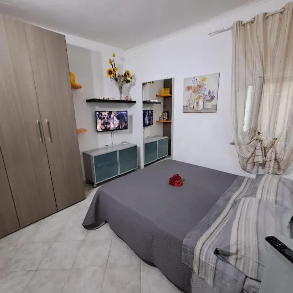 Appartamento con giardino, hotel v destinaci Civitavecchia