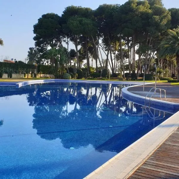Chalet Sol Park, hotel v destinácii Cambrils