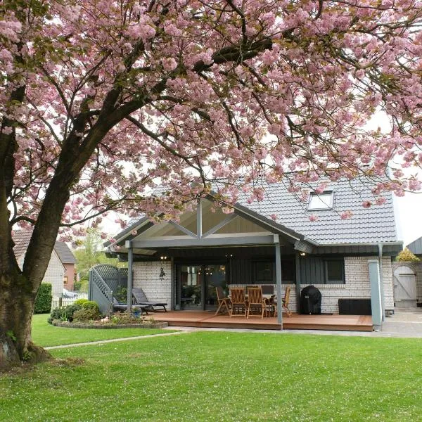 Casa alla Torre – hotel w mieście Vollersode
