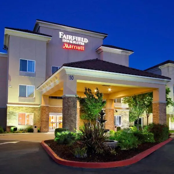 Fairfield Inn & Suites Fresno Clovis, hotel en Clovis