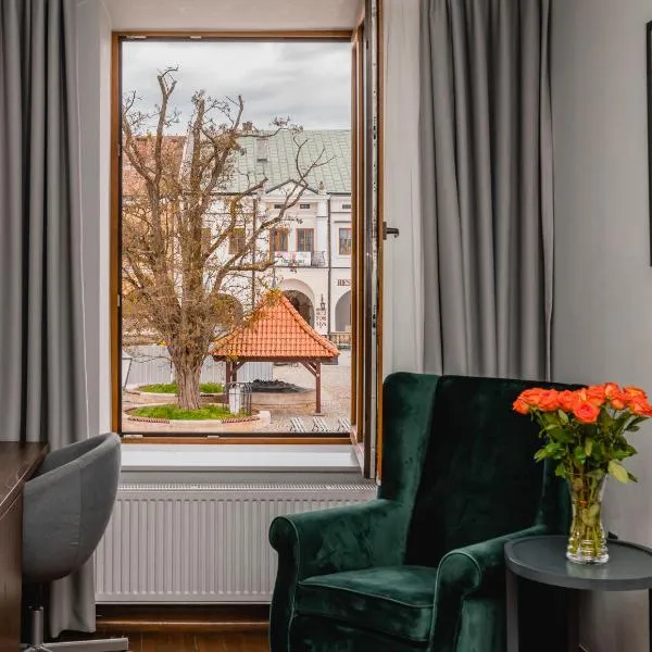 The Old Townhouse II, hotel v destinaci Krosno