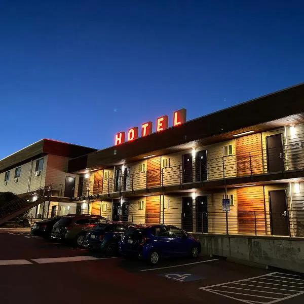 アラジン イン ＆ スイーツ（Aladdin Inn and Suites）、ポートランドのホテル