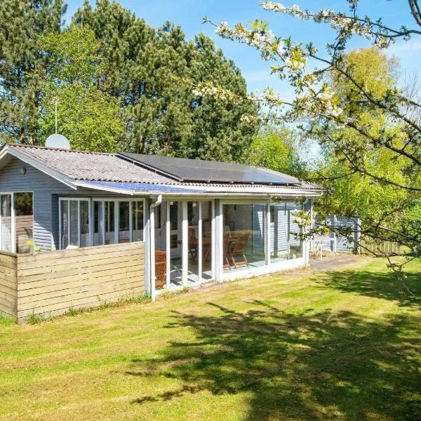 5 person holiday home in Odder-By Traum, hotel v destinaci Odder
