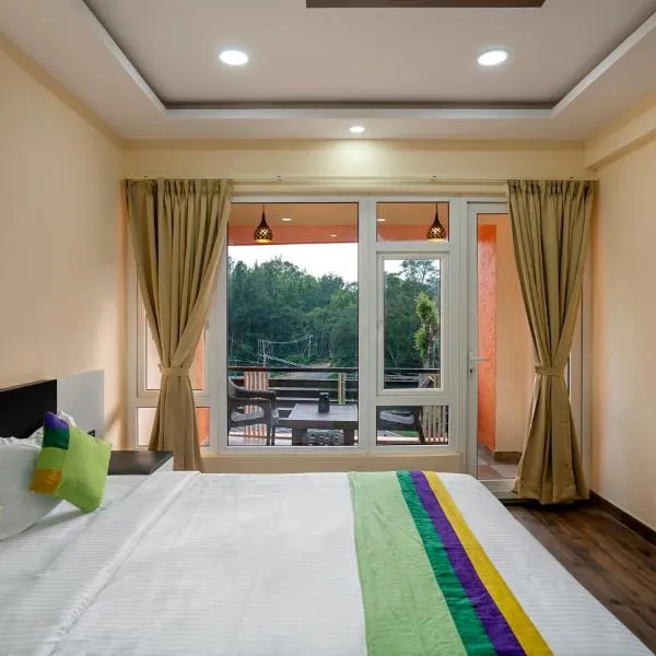 Treebo Trend 3C Comforts, hotel in Santaveri