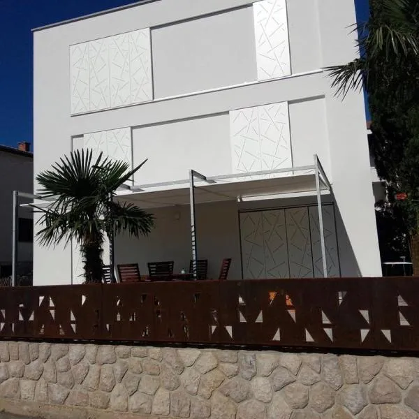 Drance Apartments, Hotel in Selce