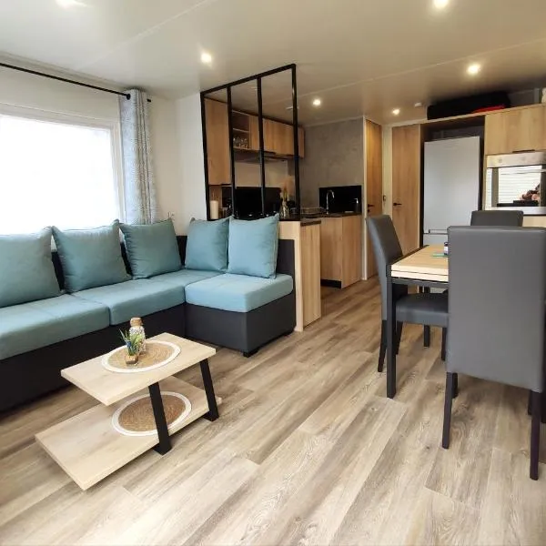 L'Escale Mobil-home Prestige 8 personnes, hotel en Lège-Cap-Ferret