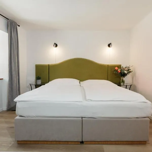 Penzion Austis, hotel in Znojmo