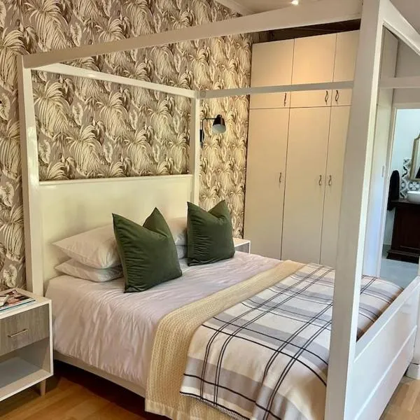 Stirling Cottage, khách sạn ở Durban